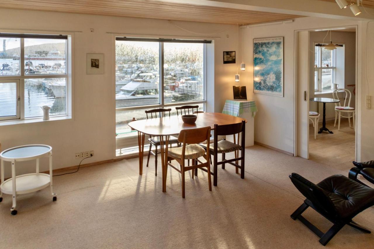 Guesthouse At The Boat Harbour Tórshavn Dış mekan fotoğraf