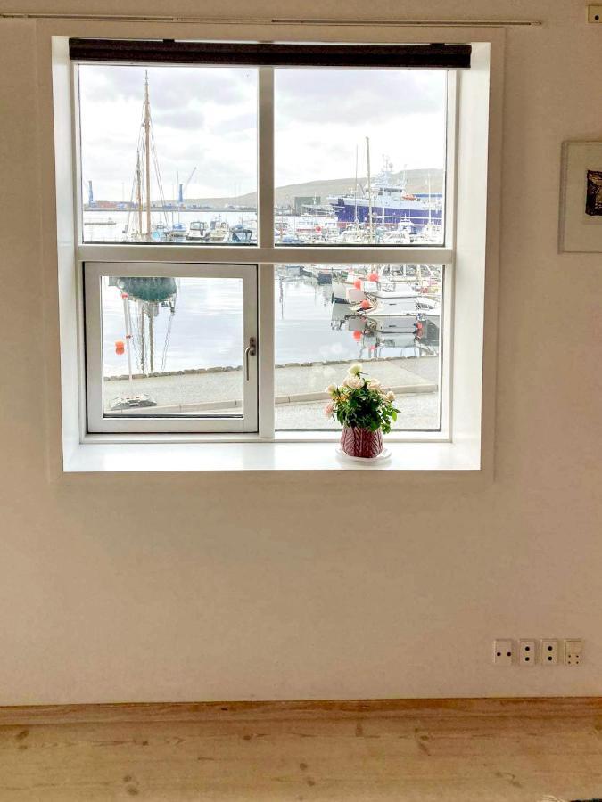 Guesthouse At The Boat Harbour Tórshavn Dış mekan fotoğraf