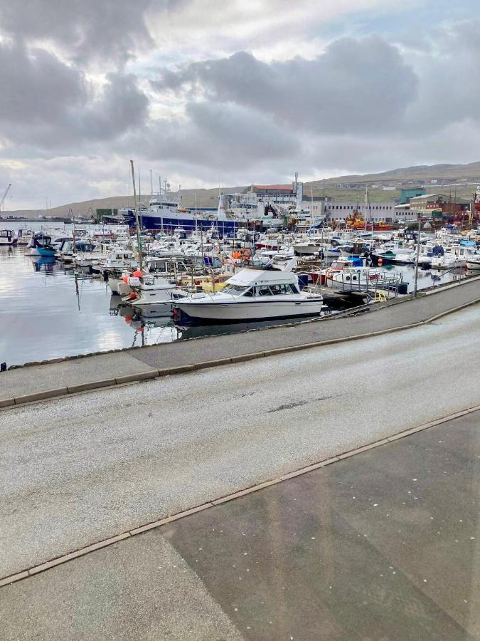 Guesthouse At The Boat Harbour Tórshavn Dış mekan fotoğraf