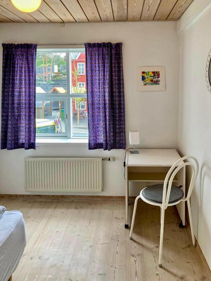 Guesthouse At The Boat Harbour Tórshavn Dış mekan fotoğraf